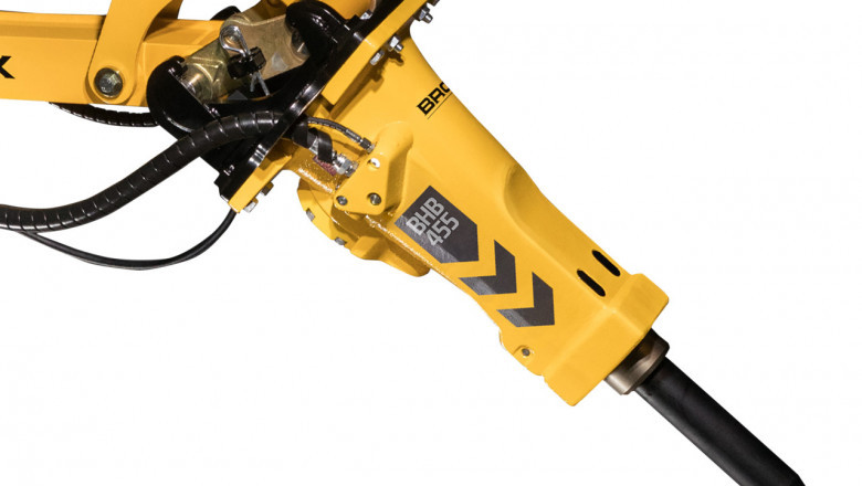 Choosing the Right Hydraulic Breaker Hammer for Your Excavator