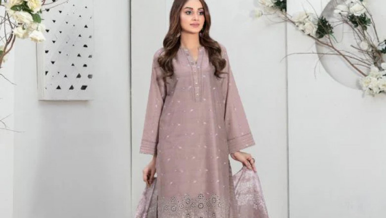 A Guide to Shopping Tawakkal Fabrics Online in Pakistan