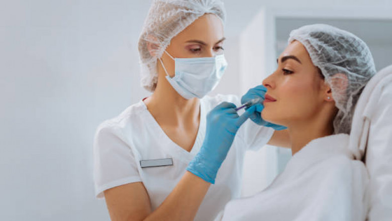 أحدث التقنيات التجميلية في عيادة موثوقة بالرياض