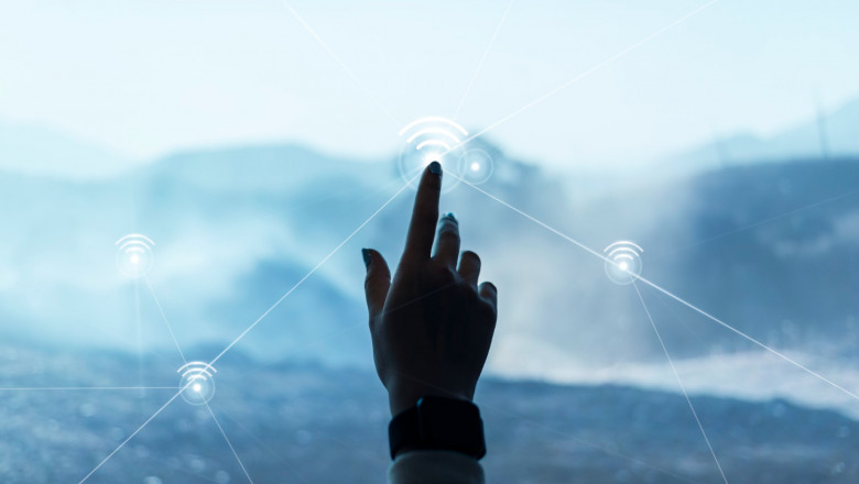 How to Create a Strong Online Presence in 2025