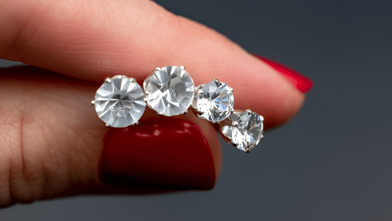 Why Are Stud Earrings a Timeless Jewelry Choice