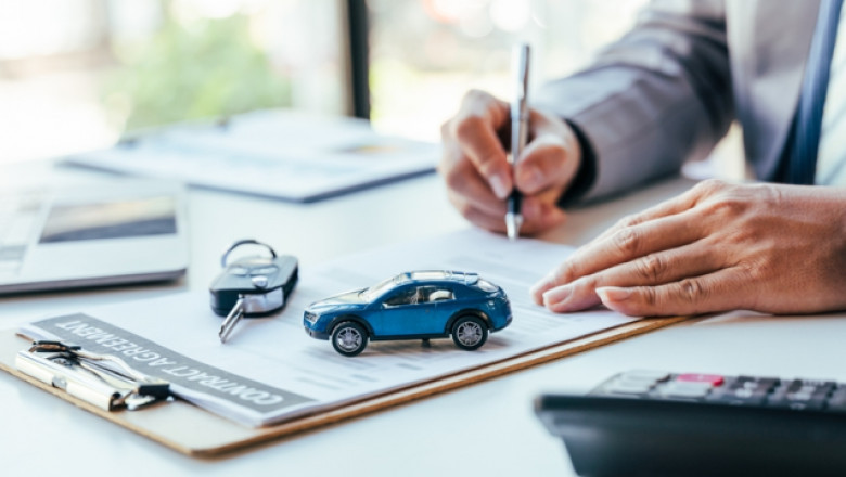 Best Time of Year to Shop and Renew Car Insurance: Insider Tips