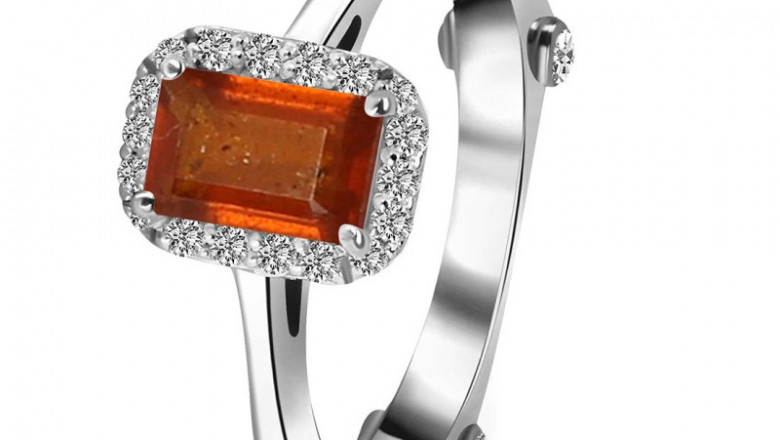 The Magic of Orange Kyanite: Bracelets, Earrings, and Beyond