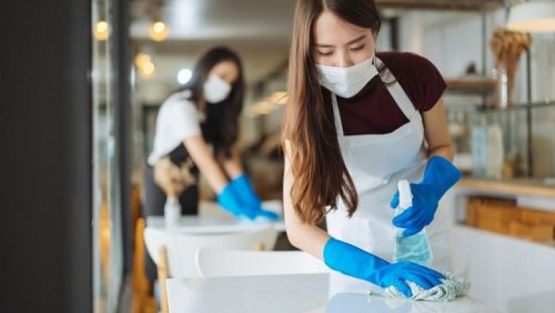 Professional maid cleaning service Dubai by Urban Mop for trustworthy and best Cleaning