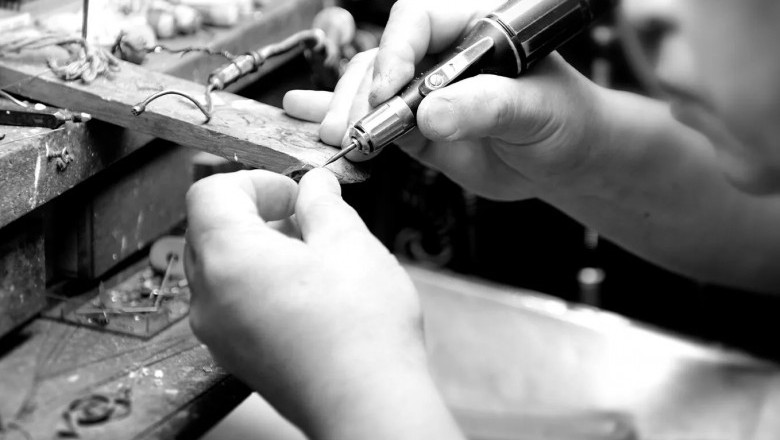 Gent's Custom Design Wedding Band