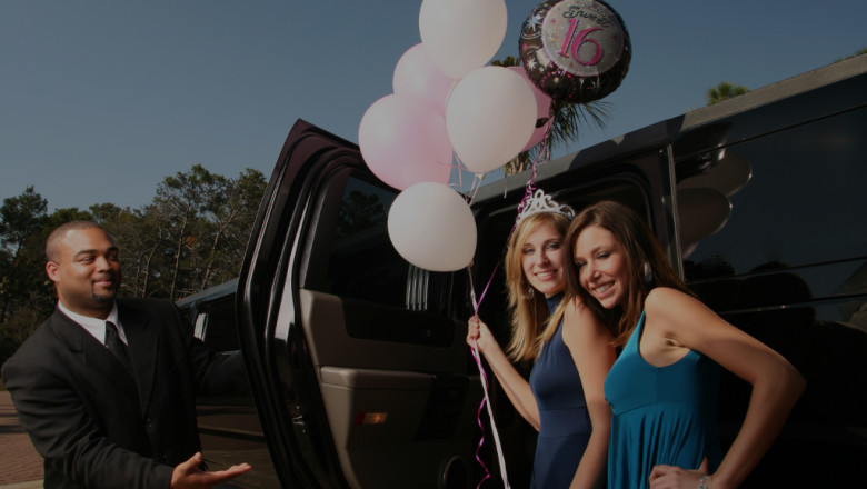 Luxury On the Move – Barrie Limo Service by Limo Rentals