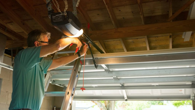 Fast &amp; Reliable Same Day Garage Door Services You Can Count On Today