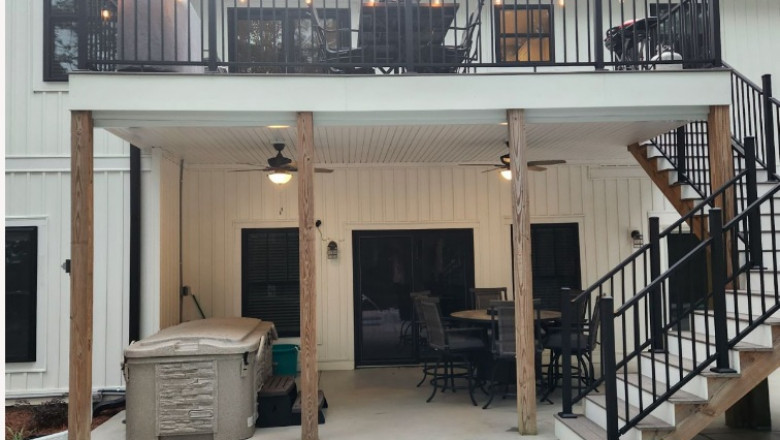 Why Choose a Knoxville-Based Deck & Fence Company?