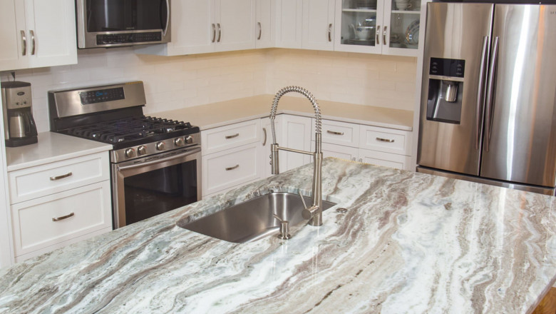 Is Quartzite Worth It? Pros and Cons of Quartzite Kitchen Countertops in the UK