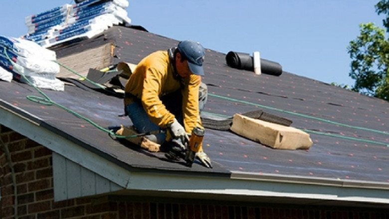 Can a Roofing Contractor in Houston Help After Storm or Hail Damage?