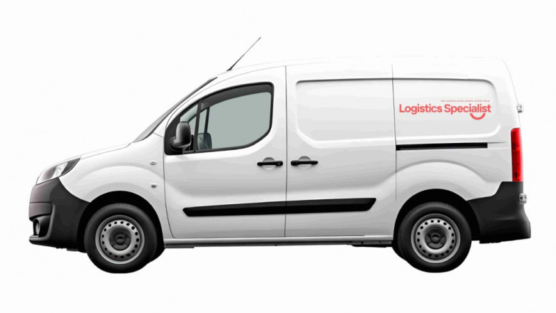 Courier for Oversized or Heavy Items UK – A Complete Guide by Logistics Specialist