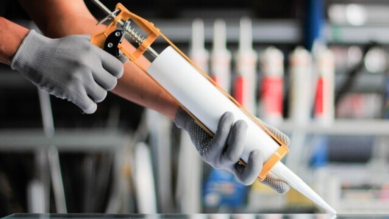 Japan Sealants Market: Navigating the Shift to High-Performance Materials
