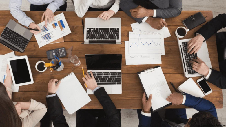 A professional accounting team, with international experience.
