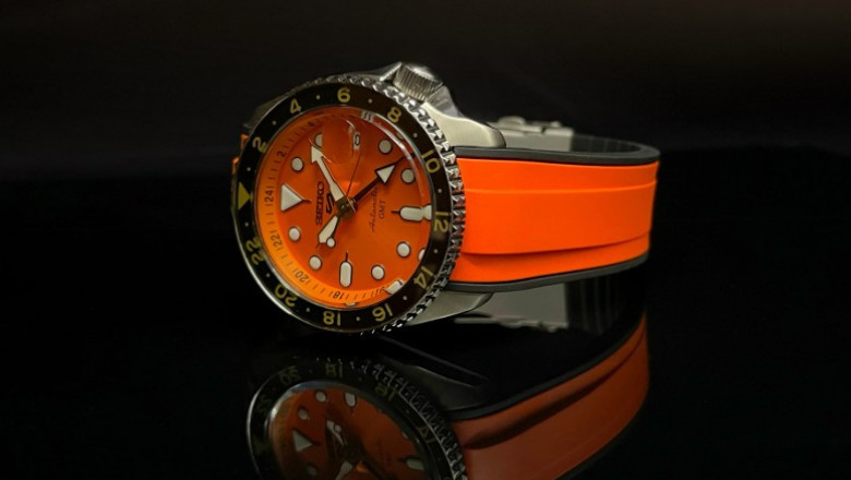 The Ultimate Guide to Rubber Watches: Style, Durability, and Performance