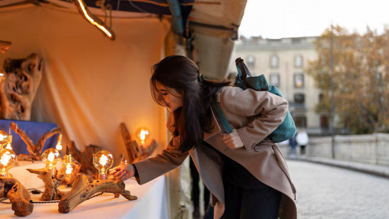 Europe Glamping Market: Insights and Forecast
