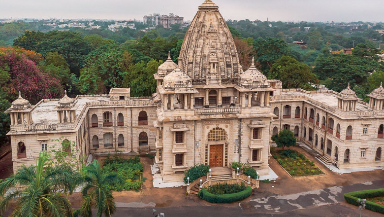 Discover Royal Heritage at Kirti Mandir Vadodara in Gujarat