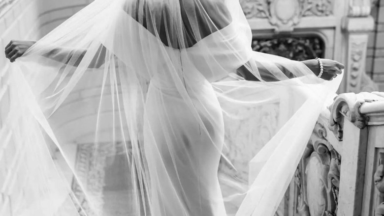 Floral Veil — A Delicate Detail That Speaks Your Story